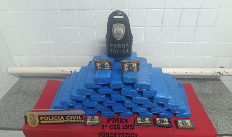 [Operação Arrastão] Policiais prendem sete e apreendem 35 quilos de maconha em Itapemirim