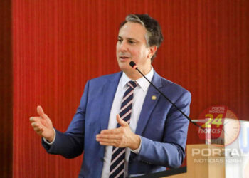 [Programa Pé de Meia] Ministro vem ao ES para lançar poupança a estudantes de ensino médio
