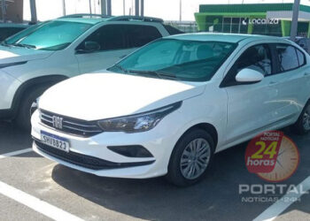 [Câmara de Anchieta] Sem brasão, carro alugado fica cinco dias estacionado no aeroporto de Vitória (ES)