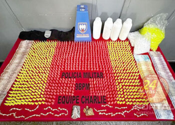 [Cachoeiro] PM apreende 4L de loló, mil pinos de cocaína e outras drogas