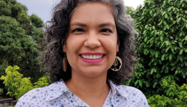 Lei Rubem Braga: escritora cachoeirense lança livro infantil nesta sexta-feira (22)