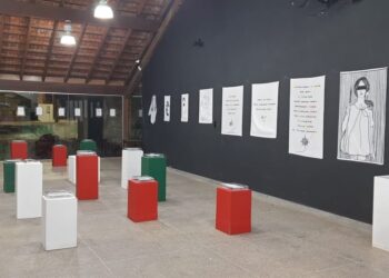 [Cachoeiro] “O Poema das Cores” continua até 9 de maio na sala Levino Fanzeres