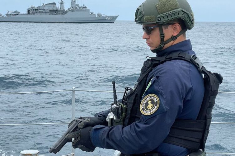 Marinha do Brasil: editais abertos com vagas para diversas áreas. Soldos podem passar de R$ 9 mil