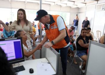 Governador visita Mimoso do Sul e anuncia novo repasse para hospital