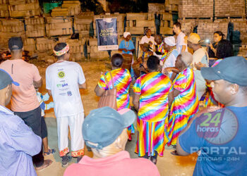 [Cachoeiro] Roda de caxambu em Monte Alegre marca encerramento de projeto