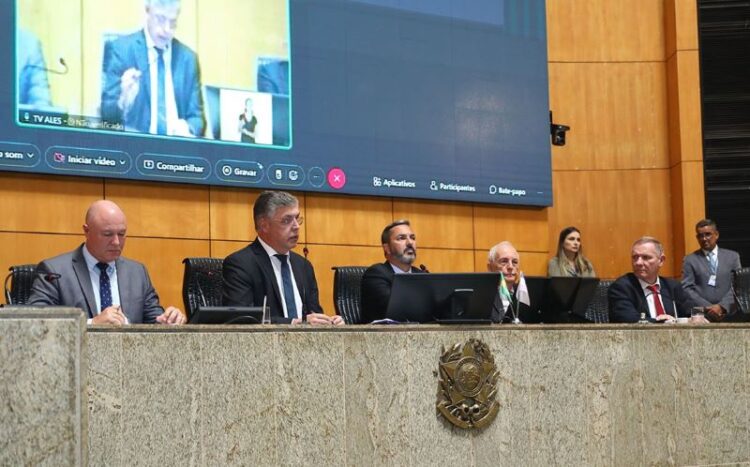 Deputados e TCE-ES aprovam contas do Governo do Estado referentes a 2022