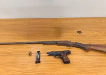 Investigado por estupro de vulnerável é preso por posse ilegal de arma de fogo em Piúma