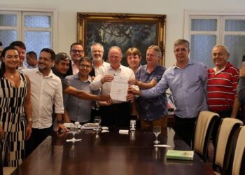 [Domingos Martins] Governo autoriza edital para obras de reabilitação nas rodovias ES 465/368