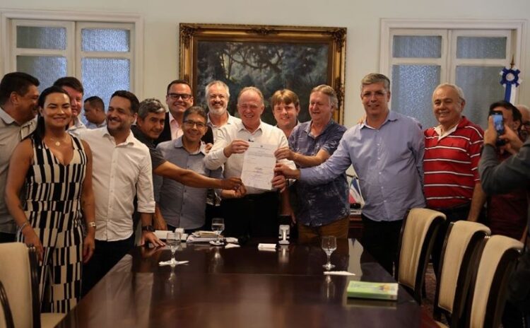 [Domingos Martins] Governo autoriza edital para obras de reabilitação nas rodovias ES 465/368