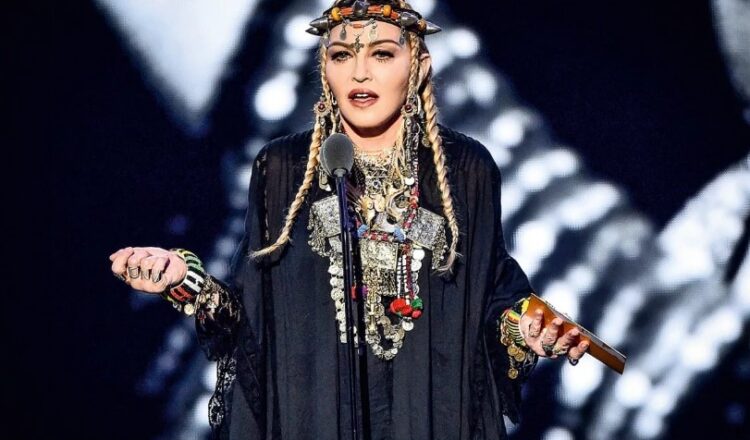 Saiba como chegar ao show da Madonna na Praia de Copacabana neste sábado (4)