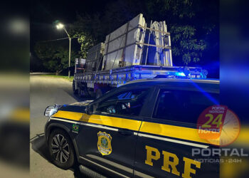 [BR-101] PRF apreende carga irregular e detém motorista por porte de substância ilícita