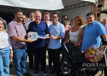 Governo inaugura serviços de saúde e anuncia reconstrução de escola em Conceição da Barra