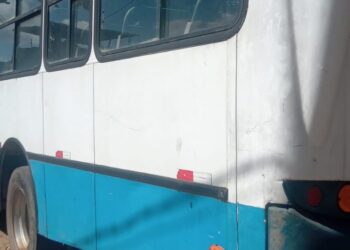 [Cachoeiro] Guarda apreende em Pacotuba ônibus suspeito de ter sido furtado ou roubado