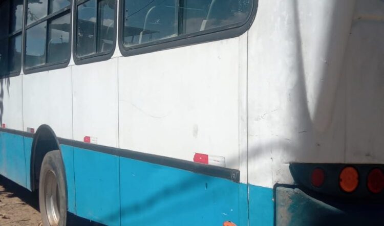 [Cachoeiro] Guarda apreende em Pacotuba ônibus suspeito de ter sido furtado ou roubado