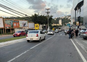 [Cachoeiro] Avenida Lacerda de Aguiar em meia-pista a partir desta segunda-feira (13)