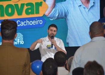 Diego Libardi mostra força e recebe apoios de peso no lançamento de sua pré-candidatura