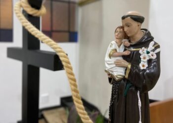 Santo Antônio casamenteiro é celebrado nesta quinta (13). Veja a programação no sul do ES