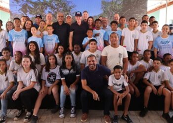 [Apiacá] Governo anuncia polo industrial e construção de casas populares