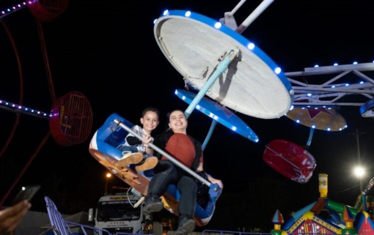 Festa de Cachoeiro segue até domingo (30) com programação para toda a família