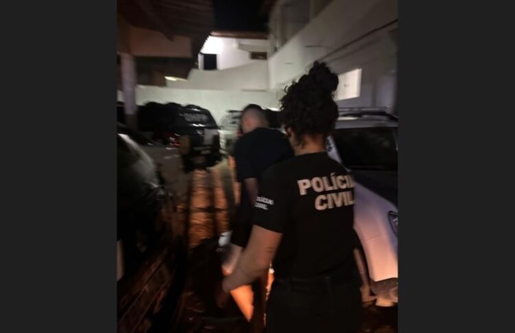 Suspeito de divulgar vídeo íntimo de mulher no ES vai pra cadeia