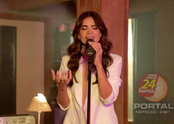 “Estou Aqui”, canção de Thuanny Carvalho, adorando a Deus em tempos difíceis