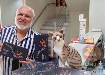 Escritor lança livro infanto juvenil na Casa da Memória, na Prainha de Vila Velha (ES)