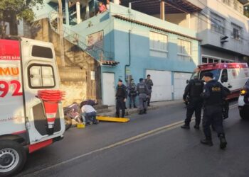 [Cachoeiro] Piloto de moto táxi e passageiro são baleados e agressor está sendo procurado