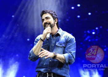 Show do Padre Fábio de Melo em Cachoeiro (ES) após 12 anos