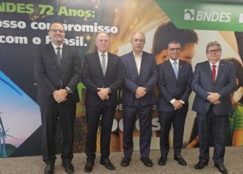 Casagrande participa de evento sobre financiamento climático a Estados