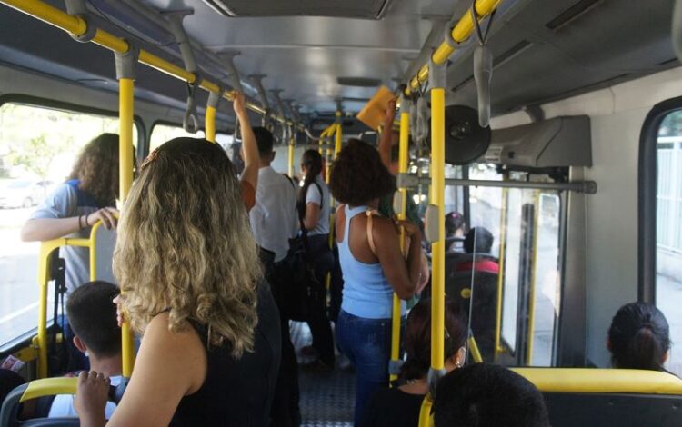 Dr Bruno propõe lei para combater e importunação sexual em ônibus