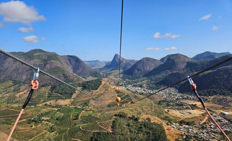 Governo do Estado inaugura em Pancas maior circuito de tirolesas da América Latina