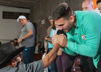 [Eleições 2024] Em alta, Geninho escolhe pescador como vice e agrada apoiadores em Itapemirim