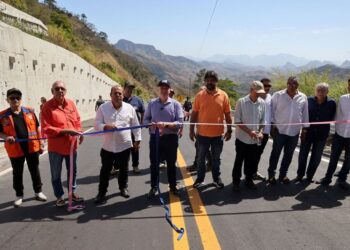 [Muqui] Estado conclui estabilização da encosta na Serra da Aliança e anuncia novos investimentos