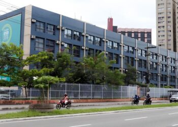 [Educação] Sedu fará concurso público com mais de 800 vagas e salários de R$ 5.537