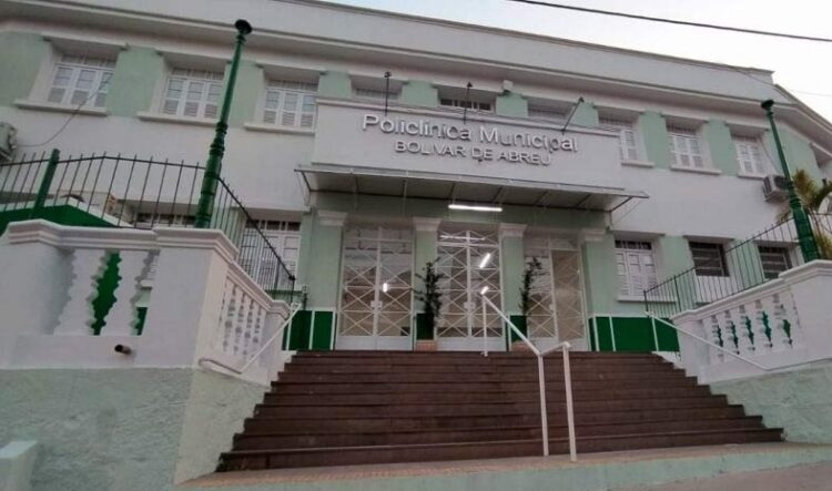 Policlínica de Cachoeiro amplia vacinação com atendimento aos sábados