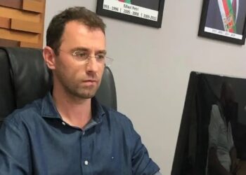 [Anchieta] Juíza manda prefeito excluir vídeo por desinformação contra adversário político