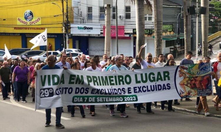 Diocese e movimentos populares organizam passeata do 30º Grito dos Excluídos em Cachoeiro
