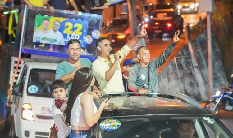 [Eleições 2024] Léo Camargo faz carreata em quatro bairros de Cachoeiro