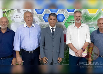 [Domingos Martins] Candidatos a prefeito se comprometem com infância e campanha “Cidade Limpa”