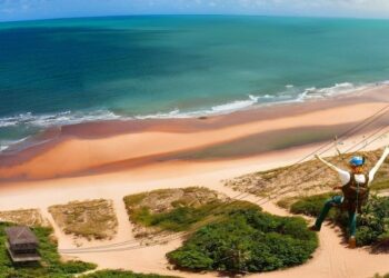 Memorial da vila histórica, mirante e tirolesa: confira as principais atrações em Itaúnas após concessão