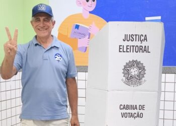[Eleições 2024] Em Anchieta, Marquinhos Assad vota em clima de otimismo
