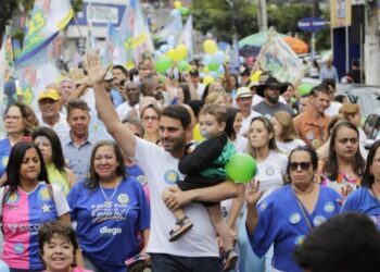 Diego Libardi encerra campanha eleitoral com ato simbólico e acredita em virada