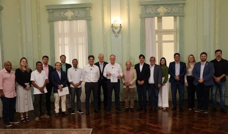 Governo do Estado celebra ampliação para 150 leitos do SUS no Hifa de Guarapari