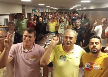 [Eleições 2024] Toninho recebe a imprensa para explicar ações do Plano de Governo para Marataízes