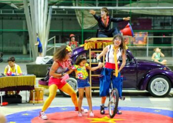 Espetáculo Fuscalhaços chega a Mimoso, Atílio Vivácqua e Rio Novo neste fim de semana