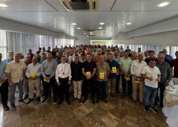 [Cachoeiro] Bispo pede ‘humildade e inclusão’ a prefeitos, vice-prefeitos e vereadores eleitos no sul do ES