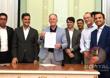 [Café conilon] Governador assina Projeto de Lei para redução da alíquota