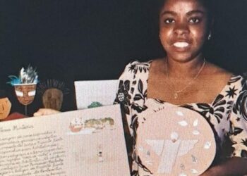 Artesã cachoeirense vence prêmio Artesanato Capixaba 2024