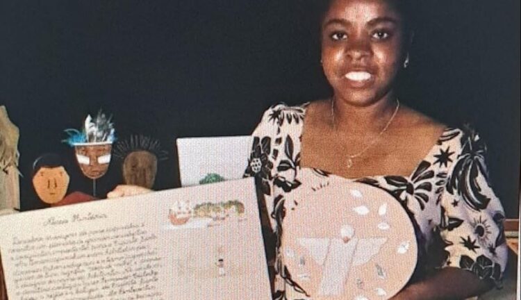 Artesã cachoeirense vence prêmio Artesanato Capixaba 2024