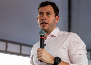 [Vila Velha] Professores passam do pior para o melhor salário da Grande Vitória